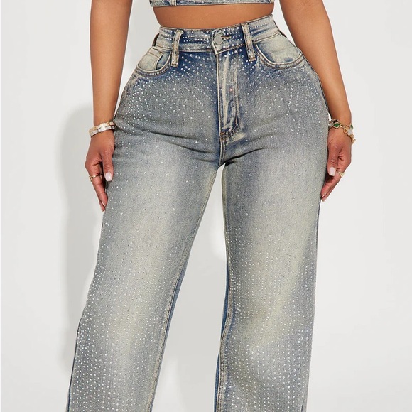 Chasing A Dream Embellished Stretch Straight Leg Jeans - Vintage Wash - Picture 3 of 7